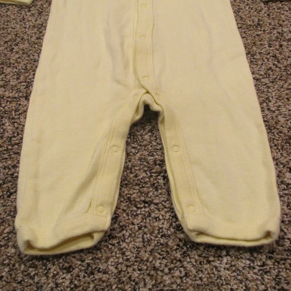 Old Navy Snap Up Footless Sleeper Infant Unisex‎ Size 3-6M Yellow Long Sleeve